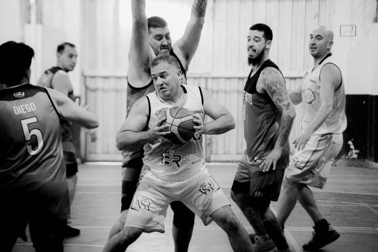 Maxi Basquet en Monte Cristo