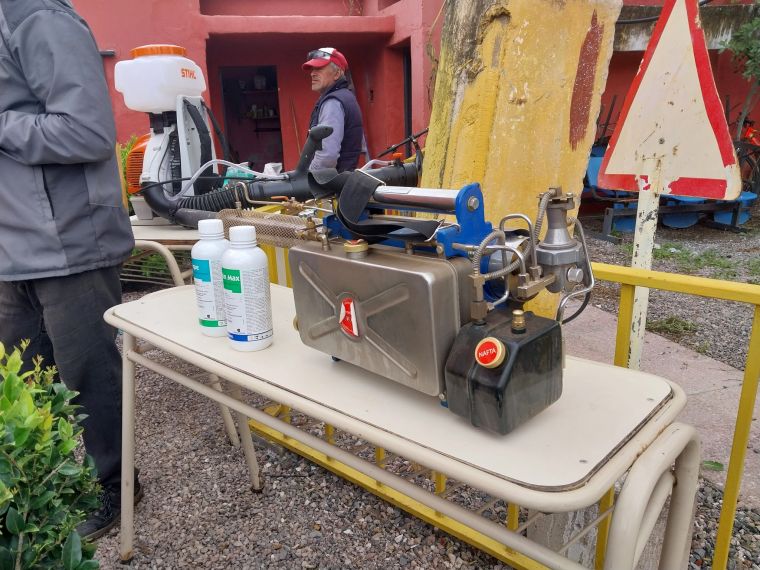 Capacitación en fumigación para el personal municipal en Monte Cristo