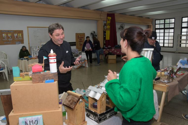 Feria de artesanos y emprendedores en Monte Cristo