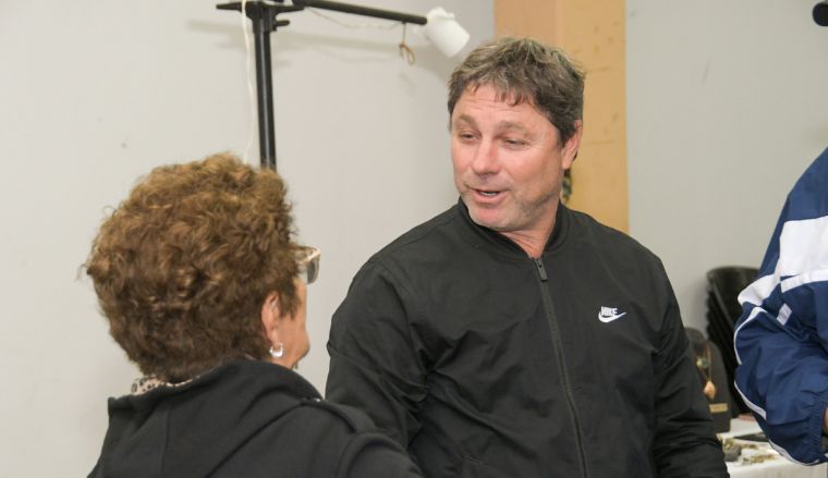 Feria de artesanos y emprendedores en Monte Cristo