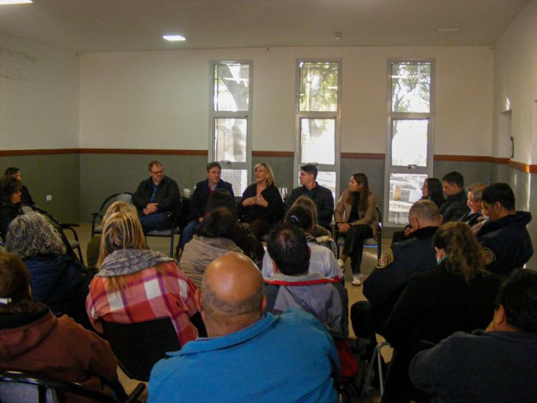 Firma de convenio para la coordinación local de educación
