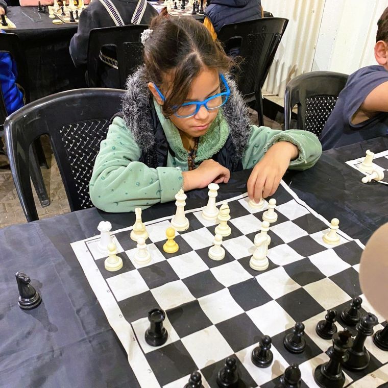 La escuela municipal de Ajedrez de Monte Cristo triunfa en el Primer Encuentro de Suquijuegos