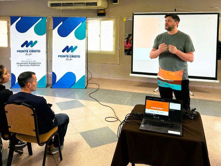 La Agencia Córdoba Joven visitó Monte Cristo