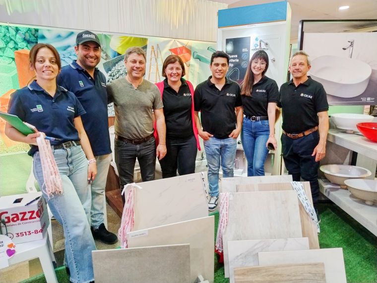 Fomentando el comercio local: el Municipio presente en “Comprá todo en Monte Cristo”