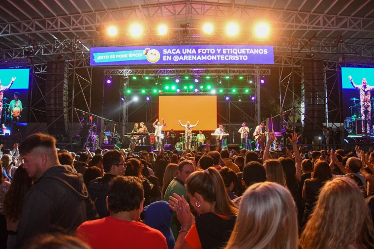 Histórico Festival de la Tierra y la Industria en el Arena Monte Cristo