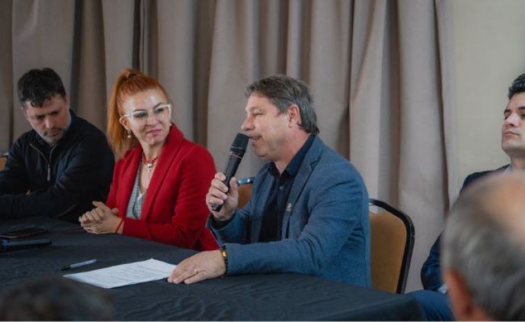 Jornada de formación sobre cooperativas en Monte Cristo