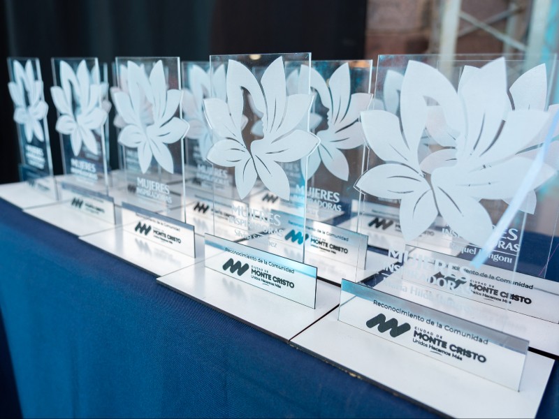 Monte Cristo celebró el Día de la Mujer con una tarde de feria, música y reconocimientos