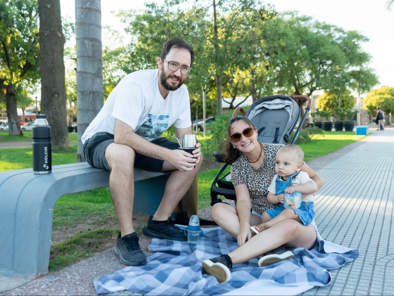 Monte Cristo celebró el Día de la Mujer con una tarde de feria, música y reconocimientos