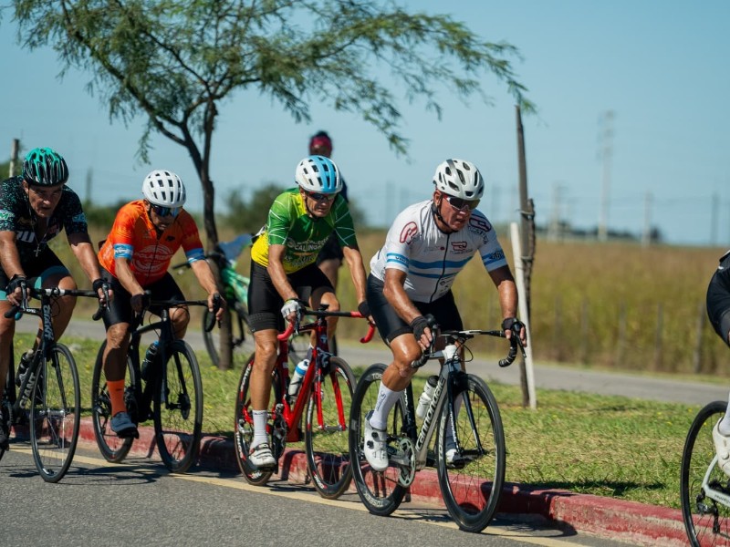 Monte Cristo vivió la 3° edición del Gran Premio de Ciclismo Rutero