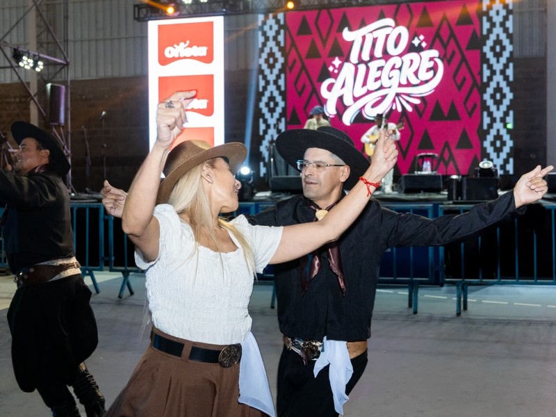 Monte Cristo vivió una gran segunda noche del 10° Festival de la Tierra y la Industria