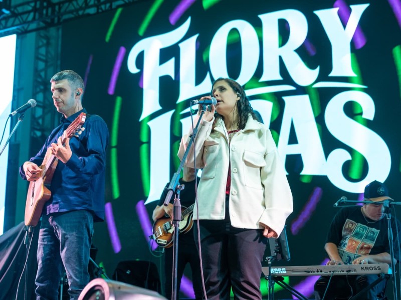 Monte Cristo vivió una gran segunda noche del 10° Festival de la Tierra y la Industria