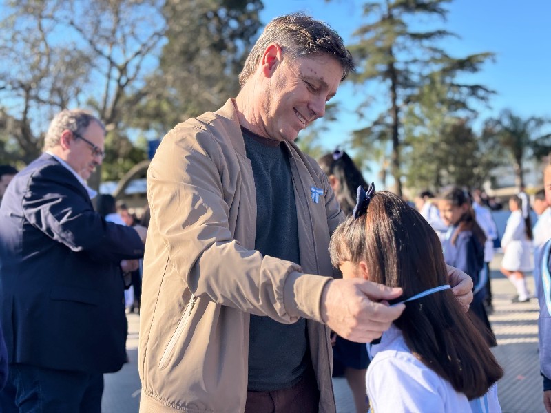 Estudiantes de cuarto grado de Monte Cristo, realizaron su Promesa de Lealtad a la Bandera