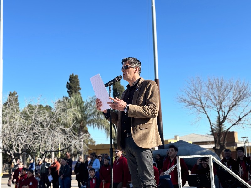 Estudiantes de cuarto grado de Monte Cristo, realizaron su Promesa de Lealtad a la Bandera