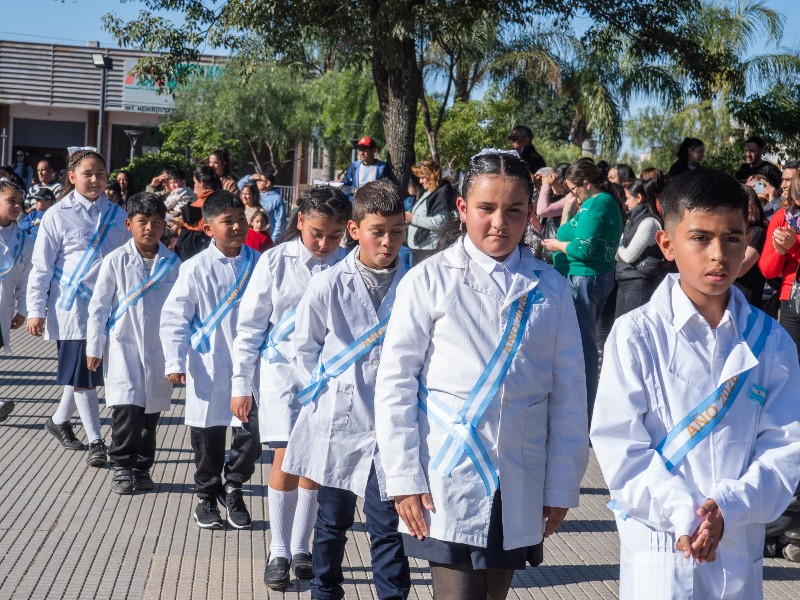 Estudiantes de cuarto grado de Monte Cristo, realizaron su Promesa de Lealtad a la Bandera