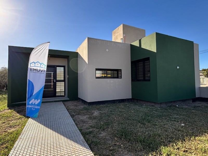 ¡Dos nuevas familias ya tienen casa propia!