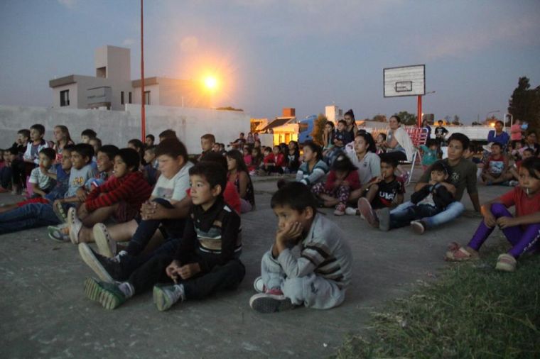 Continúa el ciclo de Cine en los Barrios
