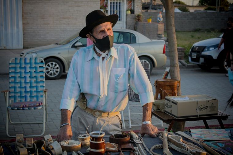 Primera Feria de Artesanías