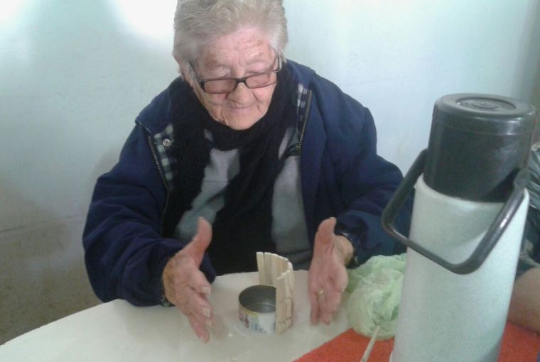 Nuestros abuelos...ni el frío los detiene