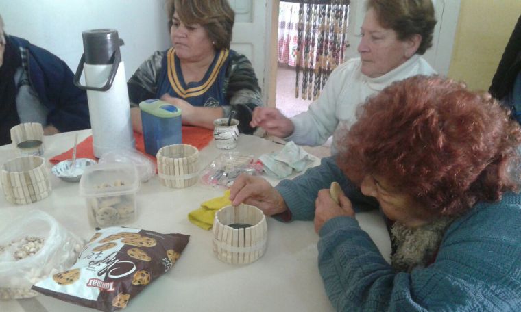 Nuestros abuelos...ni el frío los detiene