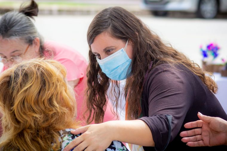 Mateada y exposición de nuestros adultos mayores