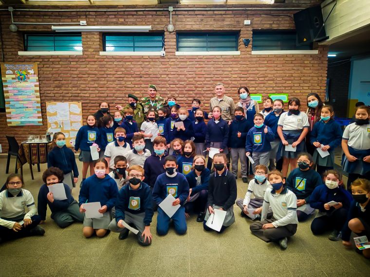 Nuestro veteranos en las escuelas