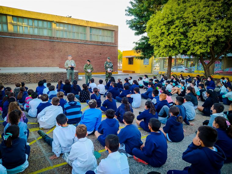 Nuestro veteranos en las escuelas