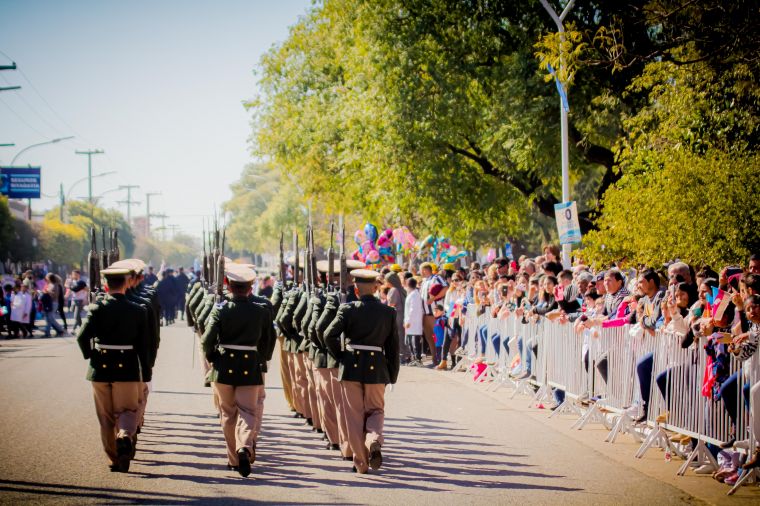 26° Desfile Cívico Militar y Fiesta Gaucha 
