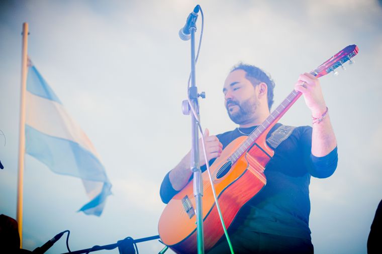 26° Desfile Cívico Militar y Fiesta Gaucha 