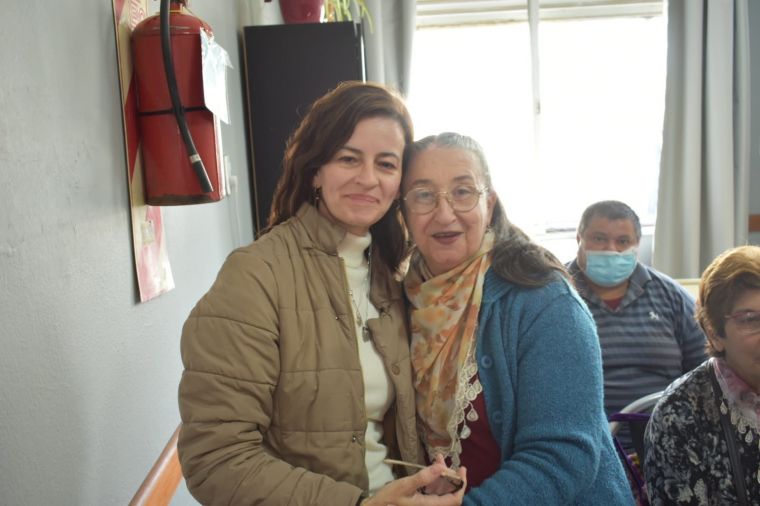 Cine Debate en la Oficina de Personas Mayores 