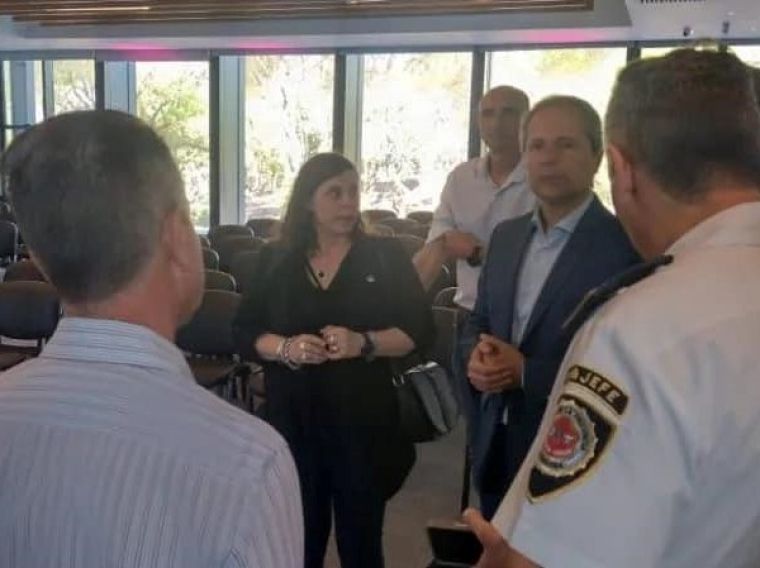 Trabajando Conjuntamente por la Seguridad