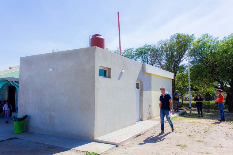 Avanzan las Obras en Escuela Domingo Faustino Sarmiento de Media Luna 