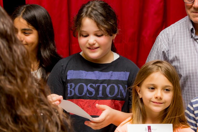 Entrega de Certificados de la Universidad Popular Monte Cristo