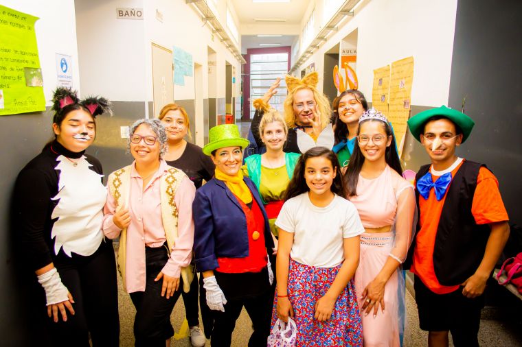 Obra de Teatro Múltiple en Lengua de Señas