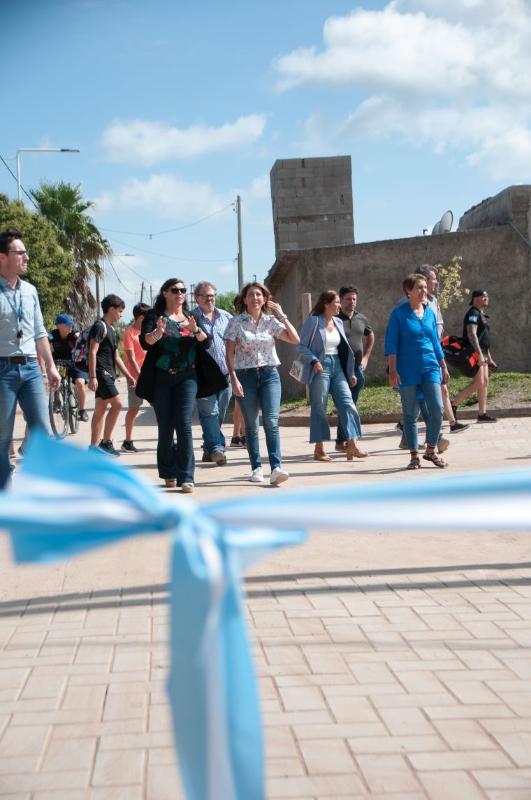 Así fué la Inauguración del Polideportivo Ampliación Los Troncos  