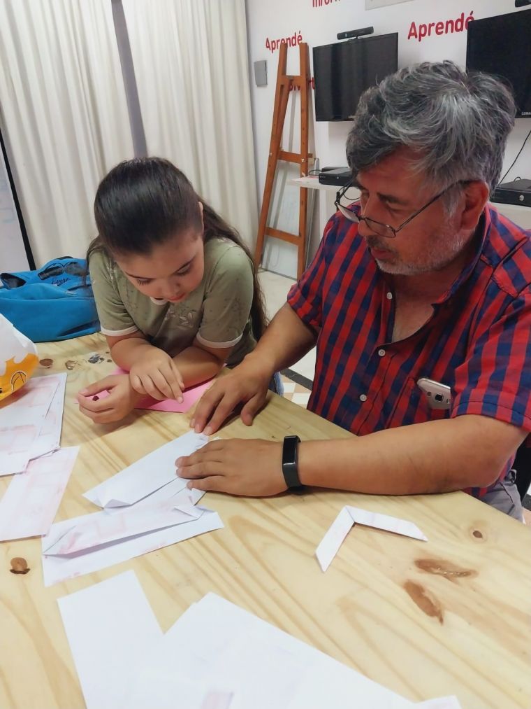 Finalizó Otro Taller de Origami de Animales en el Punto Digital