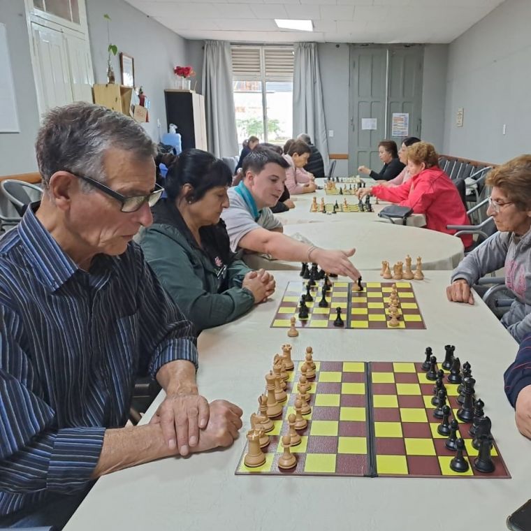 Taller de Ajedrez para Personas Mayores